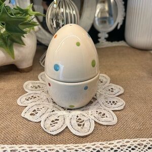 Retired Temp-tations by Tara Polka Dot Egg Salt and Pepper Shakers 4" Easter Egg